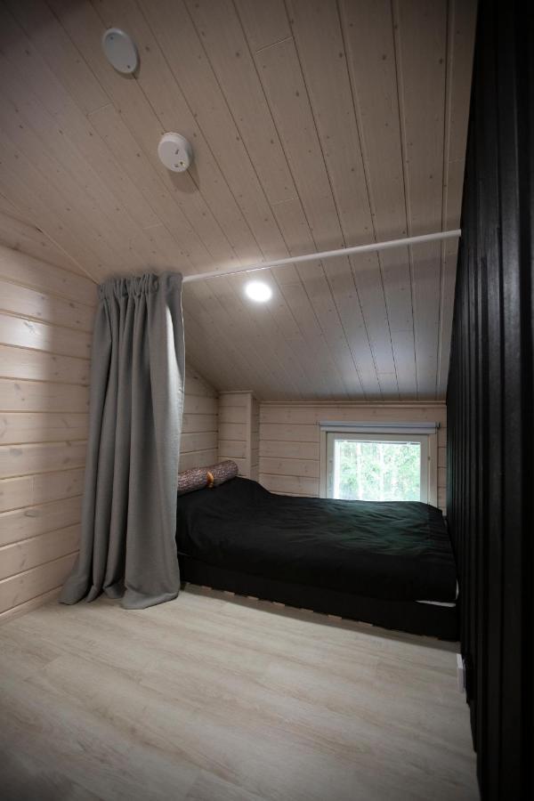 Holiday home Loimu Akaslompolo